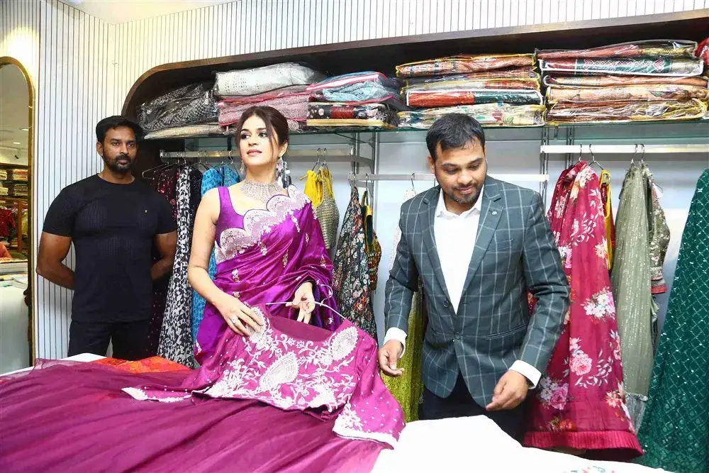 Actress Shraddha Das launches Sri Krishna Silks Showroom